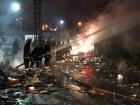 Sultangazi'de Geri Dönüşüm Tesisinde Korkutan Yangın