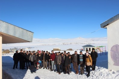 Tazeköy Köyünde Çiftçi Eğitim Toplantısı Yapıldı