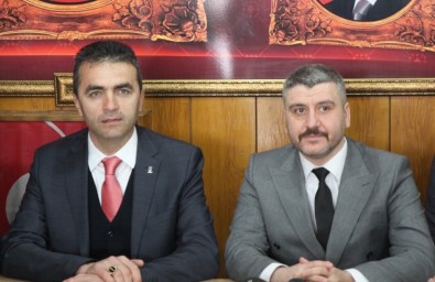 AK Parti İl Başkanı Doğanay, MHP İl Başkanı Evcil'i Ziyaret Etti