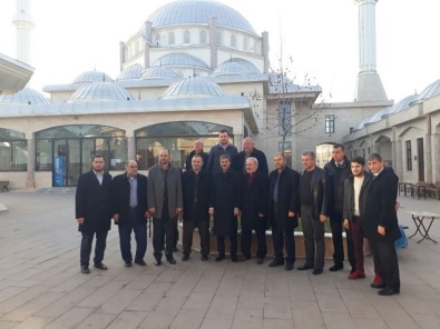 Başkan Alemdar Cami Cemaatine Misafir Oldu