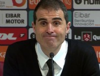 EMRE ÇOLAK - Deportivo'da Garitano'nun görevine son verildi