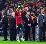 FERNANDO MUSLERA - Simovic ve Muslera'ya plaket