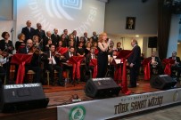 İZMIR MARŞı - Türk Sanat Müziği Topluluğu'ndan Muhteşem Final