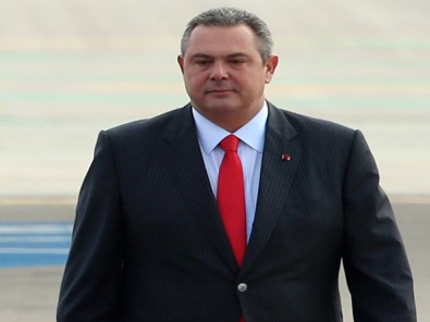 Yunan Bakan'dan Haddini Aşan Açıklama