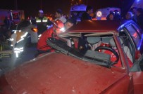 Balıkesir'de Trafik Kazası Açıklaması 1 Ölü, 4 Yaralı