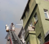 BİZ GELDİK - Beyoğlu'nda Yangın Paniği