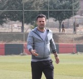 BÜLENT UYGUN - Bülent Uygun Açıklaması 'Oyuncularımızın Ortaya Koyduğu Mücadele Bizim İçin Önemli'