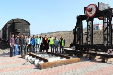 Demiryolu Projesinin Örneği KBÜ'ye Kuruldu