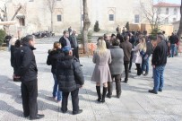 İLHAN KOMAN - Edirne'de Emek Pazarına Kurulan Kulübelere Tepki