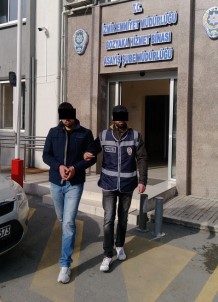 İzmir'de 3 Ayrı Kapkaç Olayını Yapan Şahıs Yakalandı