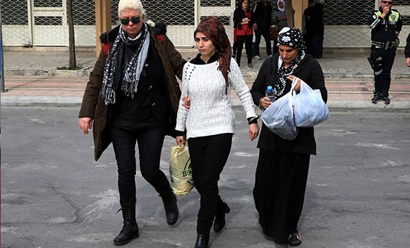 Mersin'de eylem hazırlığı yapan PKK'lılar yakalandı!