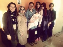 KROMOZOM - Ak Partili Gençlerden 'Kedi Miyavlaması' Sendromu Teşhisi Konulan Bebeğe Ziyaret