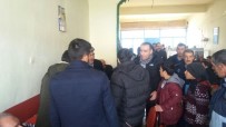 MEKAN ÇEVİREN - Diyadin Kaymakamı Ve Belediye Başkan Vekili Mekan Çeviren, Esnafı Ziyaret Etti