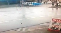 KARGıPıNARı - 'Geliyorum' Diyen Kaza Güvenlik Kamerasında