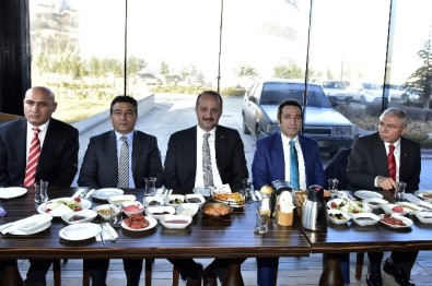 Mamak'ın TEOG Şampiyonlarına Motivasyon Kahvaltısı