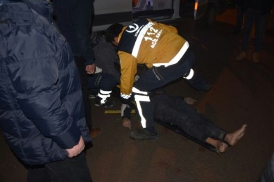 Sinop'ta 3'Üncü Kattan Atlayan Şahıs Ağır Yaralandı