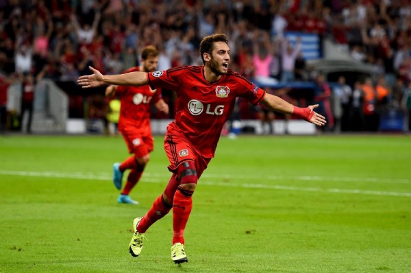 Hakan Çalhanoğlu'ndan açıklama