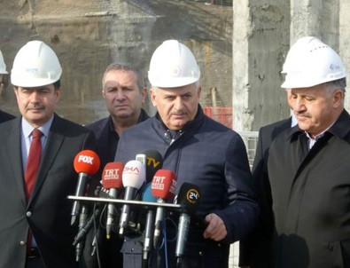 Başbakan Yıldırım Çamlıca TV-Radyo kulesini ziyaret etti