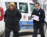 İZZET BAYSAL DEVLET HASTANESI - Evin Balkonundan Düşen Oğlunun Öldüğünü Adliyede Öğrendi