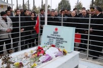 İL DANIŞMA MECLİSİ - Gençlik Ve Spor Bakanı Kılıç, Ömer Halisdemir'in Mezarını Ziyaret Etti
