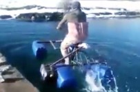 İlkinde Gülümsettiler, İkincisinde Su Üzerinde Bisiklet Sürmeyi Başardılar