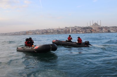İstanbul'da Denize Açılan Balıkçıdan Haber Alınamıyor