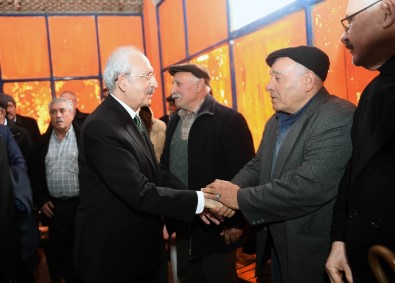 Kılıçdaroğlu'ndan Şehit Adliye Çalışanının Ailesine Ziyaret