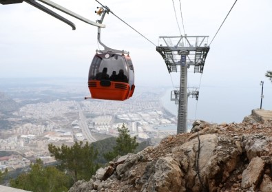 Türkiye'nin En Ucuz Teleferiği Antalya'da Hizmete Açıldı