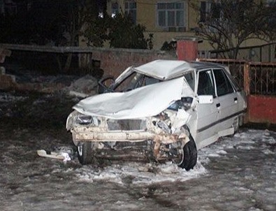 Samsun'da feci kaza: 2 ölü 3 yaralı