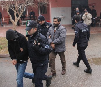 Adana'da FETÖ Operasyonunda 29 Kişi Tutuklandı