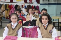 ATATÜRK İLKOKULU - Elazığ'da 131 Bin Öğrenci Ders Başı Yaptı