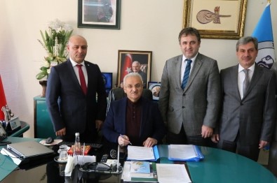 Erzincan Belediyesi 128 İşçisiyle Toplu Sözleşme İmzaladı
