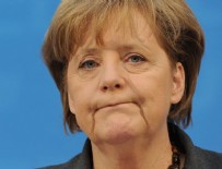 BİLD - Merkel'in koltuğu sallanıyor