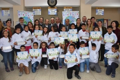 Yumurtalık'ta 'Geleceğe Doğru Bakan Çocuklar' Kampı