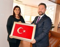 Anadolu Okullarından Başkan Çerçioğlu'na Türk Bayrağı