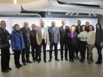 YALIN - Uşak Üniversiteli Zafer Güngen'den 'Anlatıcı-Narrator' Sergisi