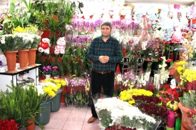 Yozgat'ta Çiçekçiler Sevgililer Gününe Hazır