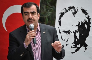 AK Parti'li Erdem, 'Evet Diyene De, Hayır Diyene De Saygılıyız'