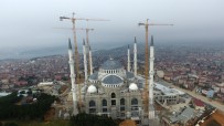 ÇAMLICA CAMİİ - Çamlıca Camii taçlandırıldı