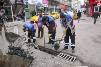 Elazığ'da 38 Mahallede Bakım Ve Temizlik Çalışması Başlatıldı