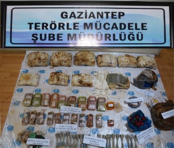 Gaziantep'te DEAŞ'ın 4 Bombacısı Yakalandı