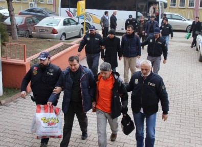 Karabük'te FETÖ Kapsamında 10 Kişi Adliyeye Sevk Edildi