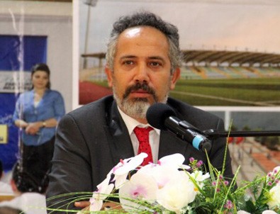 Latif Şimşek radyo programına başladı