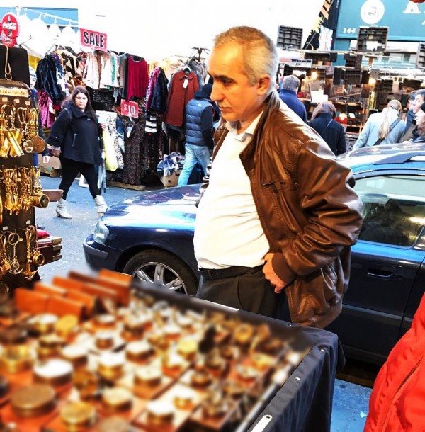 Adil Öksüz Londra'da mı?