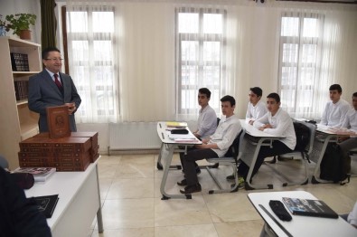 Altındağ Belediye Başkanı Tiryaki'den Okul Ziyareti
