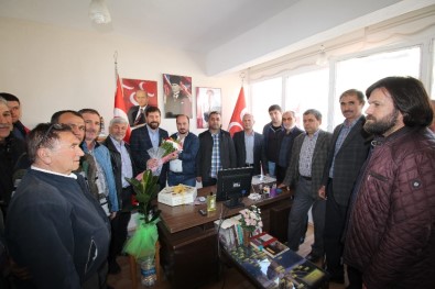 Başkan Yavaş'tan MHP'ye 'Evet' Ziyareti