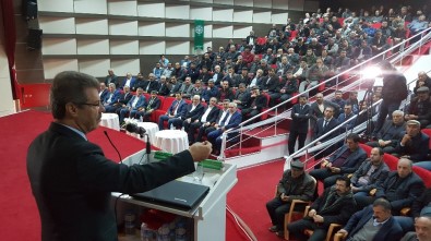 Gemerek Çiftçileri Şeker Fabrikasının Söküm Ve Tesellüm Seminerine İlgi Gösterdi