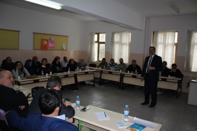Nevşehir'de 200 Öğretmen Atölye Çalışmasına Katıldı