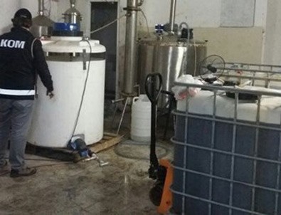 Sahte içki için 'fabrika' kurmuşlar