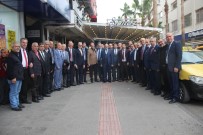 İBRAHIM ÇELIK - Siyasi Parti Başkanları Ve Esnaf Odası Başkanları 'Birlik' Sofrasında Buluştu